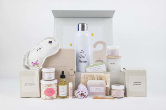 Big-luxury-gift-box-for-mother-lizush